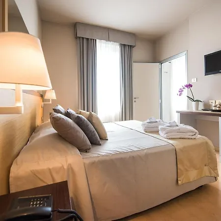 فندق San Martino 4*